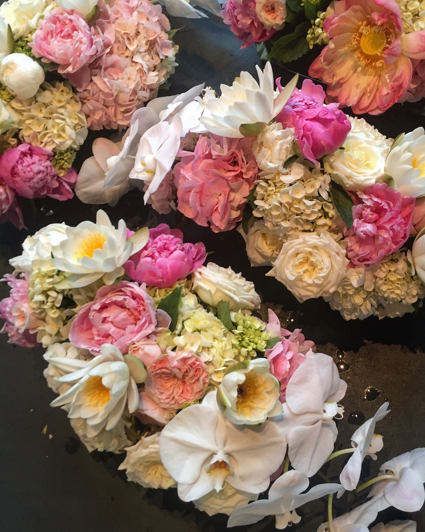 Long and low arrangements